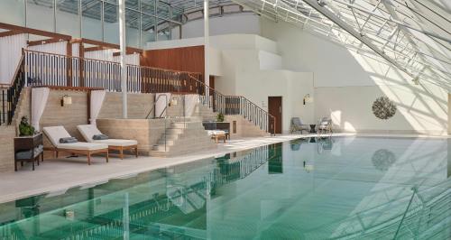 Jumeirah Carlton Tower London - Hotel Overview