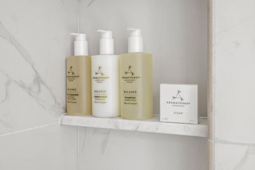 JW Marriott Nashville - Location and Amenities