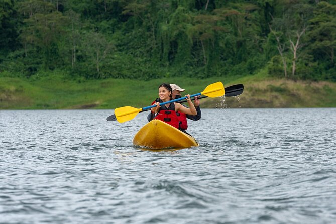 Kayaking at Arenal Lake - La Fortuna