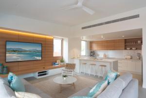 Kaylani Beach House 1 - Property Overview and Location