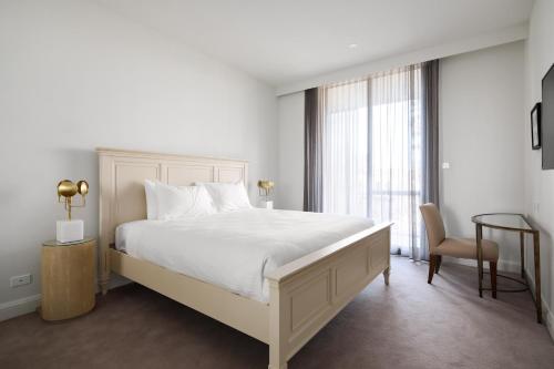 Knightsbridge Canberra - Location and Accessibility