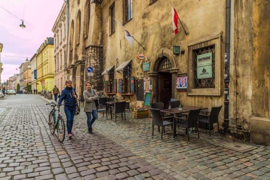 Krakow: Guided Kazimierz Jewish Quarter Walking Tour