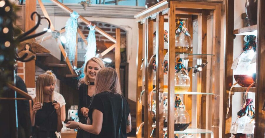 Kraków: Guided Vodka Tour With Food and Drink Tastings - Tour Overview and Details