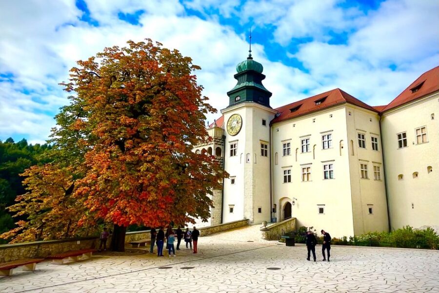 Krakow: Ojców National Park & Ogrodzieniec Private Tour
