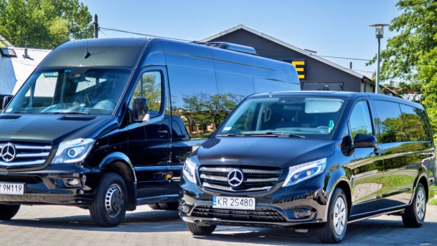 Krakow: One-Way Private Transfer From Airport