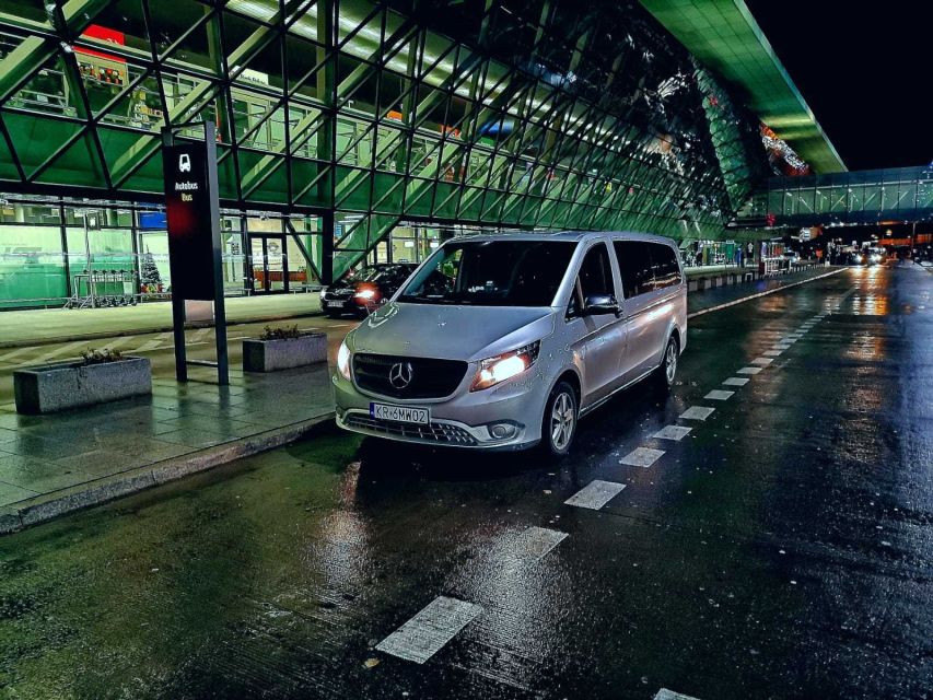 Krakow: Private Transfer To/From Krakow Airport (Krk)
