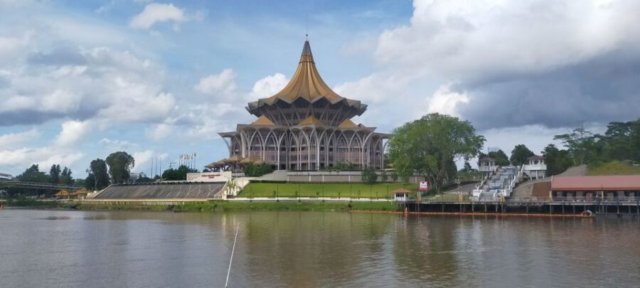 4 Best Private Car With Driver Services In Kuching