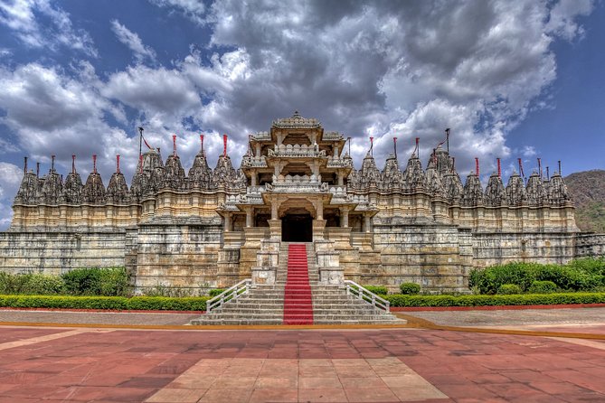 Kumbhalgarh & Ranakpur Day Tour From Udaipur