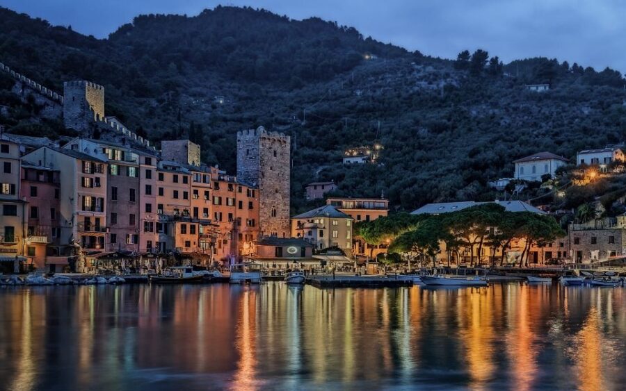 La Spezia: Sunset Boat Tour With Aperitif