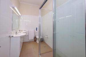 Lakes and Ocean Hotel Forster - Hotel Overview