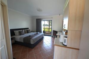 Lakeview Apartments - Property Overview