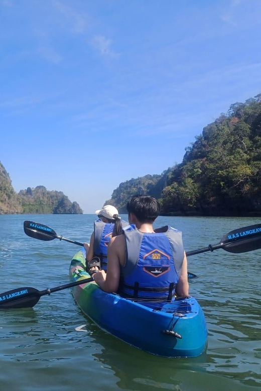 Langkawi: Sunset Kayaking Tour