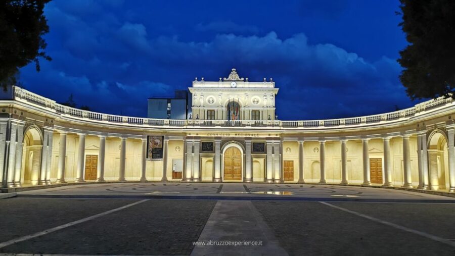 LAquila of the Mysteries: 3-Hour Walking Tour (from Rome)