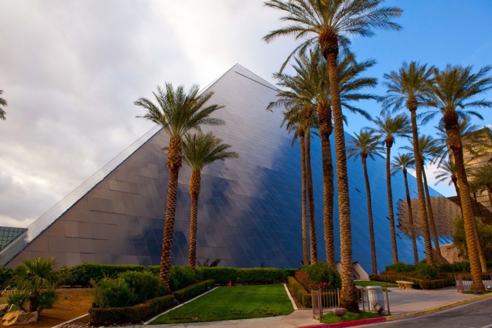Las Vegas: Las Vegas Strip Night Tour With Spanish Guide