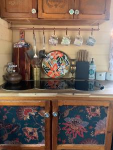 Le Petit Gypsy Wagon - Property Overview