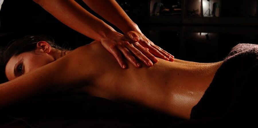 Lecce: Holistic Massages for Women’s Well-Being