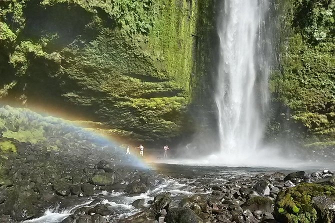 Llanquihue Lake Cirquit – Waterfalls
