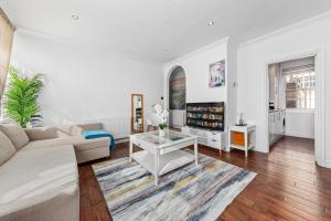 London Knightsbridge Sloane Pavilion Road Chelsea 5 Mins Walking to Hyde Park and Harrods - Property Overview