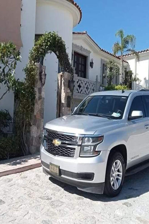 Los Cabos Airport: VIP Transportation to Todos Santos - Service Details