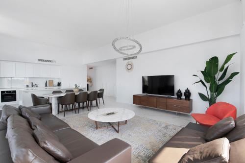 LOTUS RESORT - Property Overview