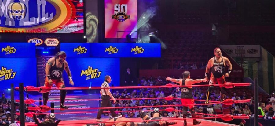 Lucha Libre Experience and Mezcal Tasting in Mexico City