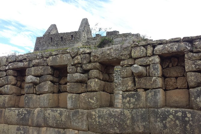 Machu Picchu Private Guide Service From Aguas Calientes