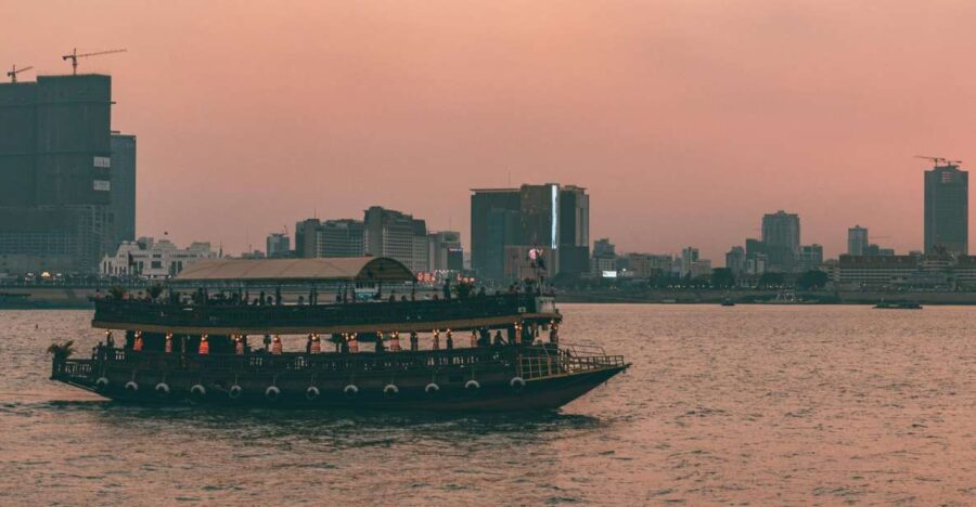 Mad Monkey Phnom Penh Riverside Walking Tour