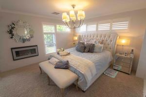 Magnificent Beach Retreat - Property Details