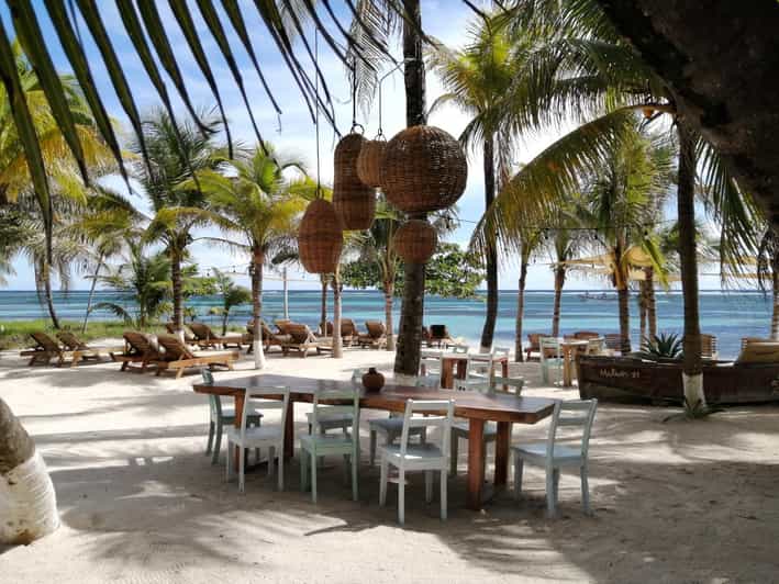 MALECON21 BEACH CLUB Costa Maya GOLD BEACH BREAK DAY PASS
