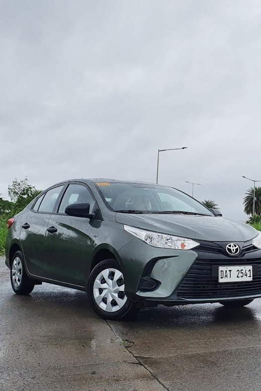 11 Best Private Car With Driver Services In Manila