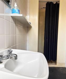 Manjimup Hotel - Location and Accommodation