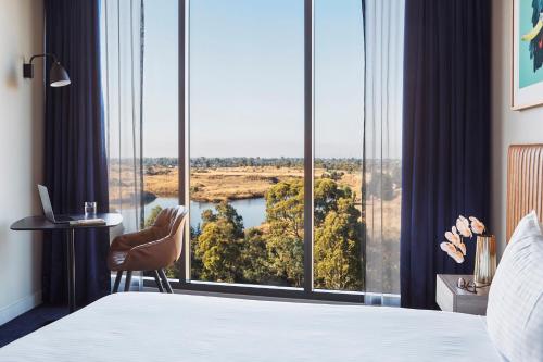 Mantra Melbourne Epping - Hotel Overview