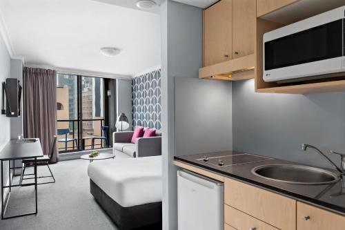 Mantra Sydney Central - Location and Accessibility