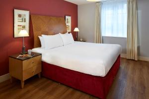 Marlin Apartments London City - Queen Street - Property Overview