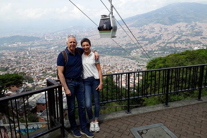 Medellin City Walking Tour Plus Metro Cable Cars - Tour Overview