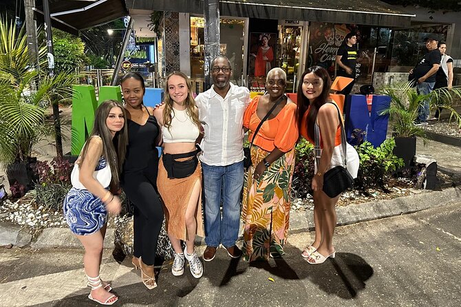 Medellin: Nightlife in Rooftops and Clubs of El Poblado - Exploring El Poblados Rooftops