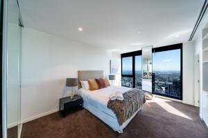 Melbourne City Apartments Panoramic Skyview Penthouse Review