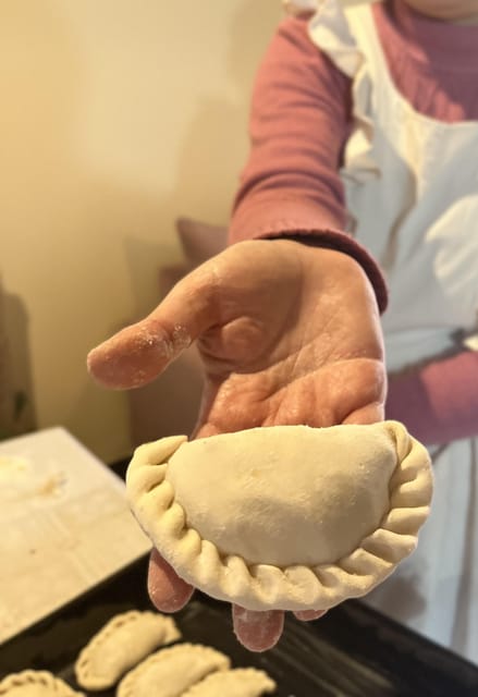 Mendoza: Empanadas Cooking Class in a Locals Kitchen