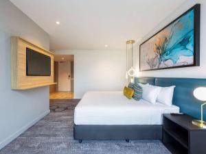 Mercure Canberra Belconnen - Location and Proximity