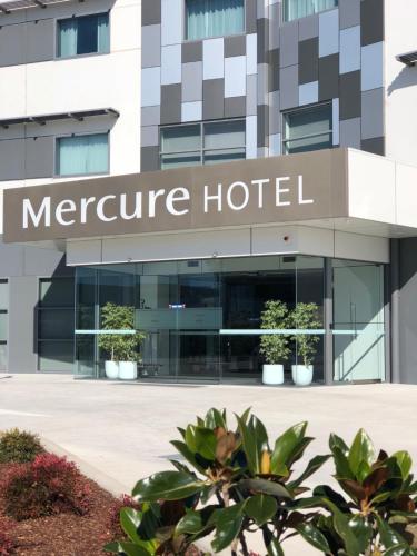 Mercure Newcastle Airport - Hotel Overview