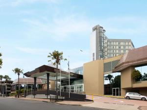 Mercure Sydney Bankstown - Hotel Overview