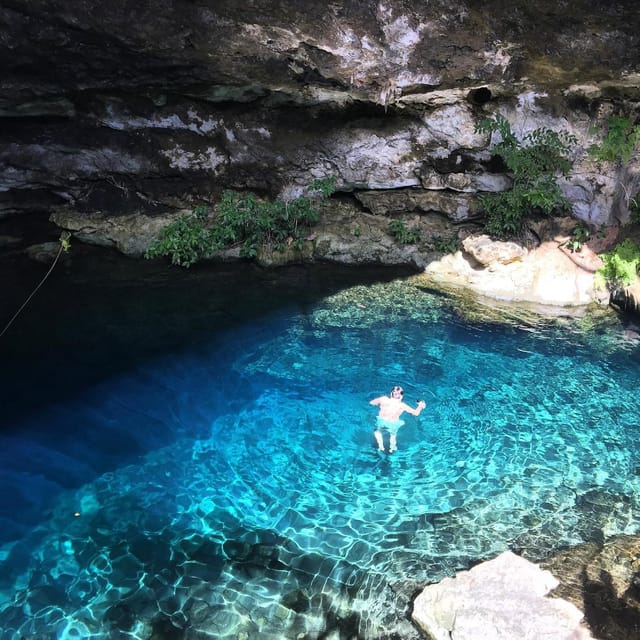 Merida: Cenote Adventure and Local Family Meal Day Trip