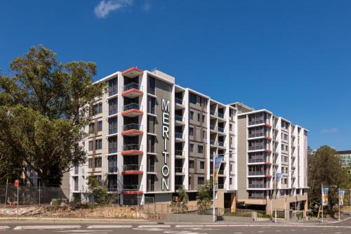 Meriton Suites North Ryde - Hotel Overview