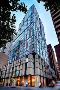 Meriton Suites Sussex Street, Sydney - Hotel Overview and Location