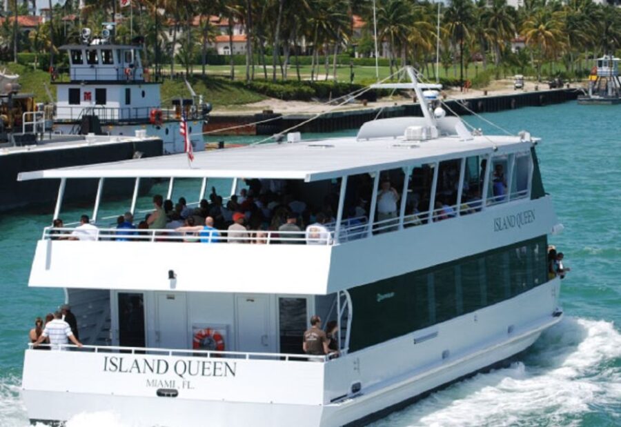 Miami Bay Boat Tour With Transport From Miami Beach - Price and Inclusions