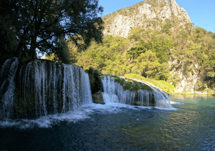 Micos and El Aguacate Waterfalls: a Nature Tour.