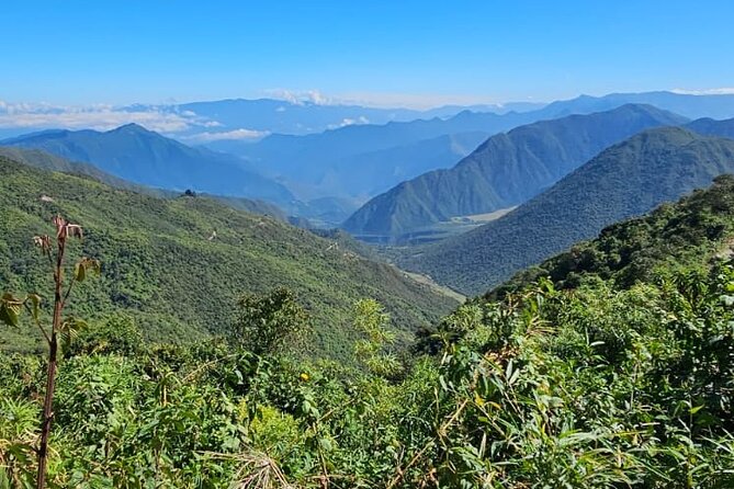 Middle of the World + Pululahua Crater in Half-Day (Private Tour) - Tour Overview and Highlights