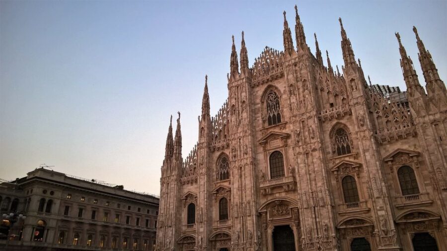 Milan: 2-Hour City Center Evening Tour - Tour Overview