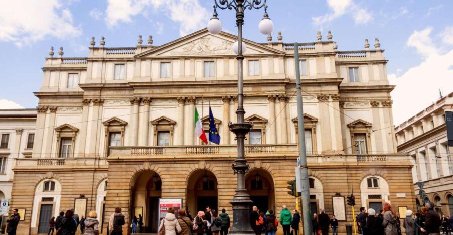 Milan: La Scala Theater Guided Tour Symphony of Legends