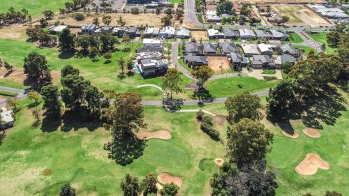 Mildura Golf Resort - Overview and Location